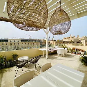 Nelli's , Cospicua Malte